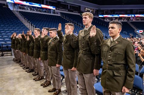 us army rotc colleges